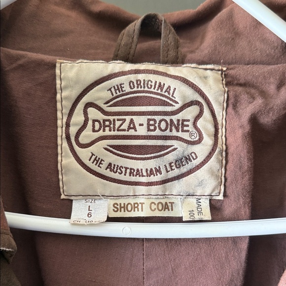 Driza-Bone Chocolate and Mauve Short Coat - Picture 2 of 7